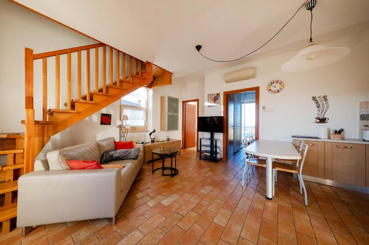 Apartmentsgarda - Rosa Chiare Bardolino Eksteriør bilde