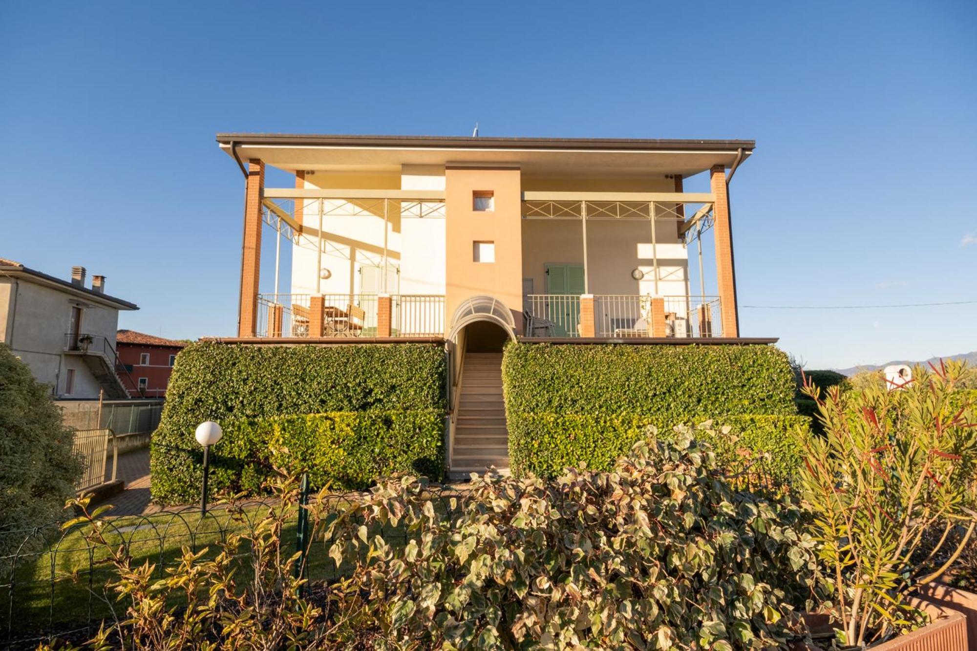 Apartmentsgarda - Rosa Chiare Bardolino Eksteriør bilde